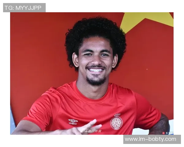 曼城年轻中后卫辛普森普西租借加盟科隆开启新征程