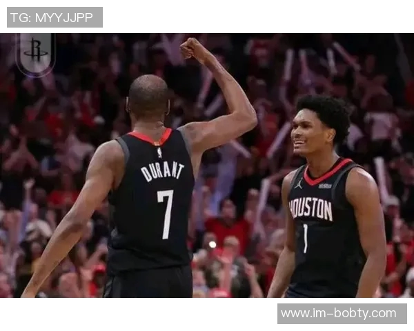 乌度卡坦言防守失误未能有效应对乔治与马卡的身体对抗挑战