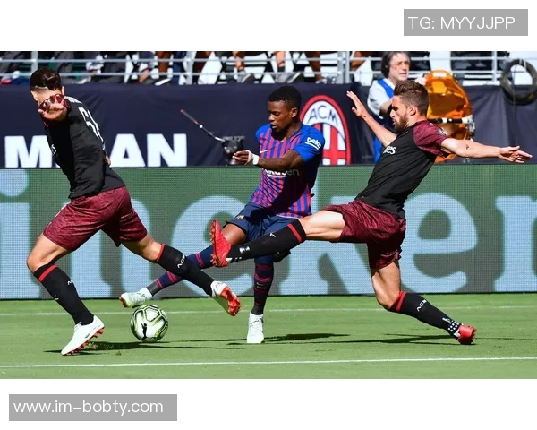 赫拉德马丁明确表示不考虑加盟AC米兰坚定选择留在巴萨 赫拉德马丁明确表示不考虑加盟AC米兰坚定选择留在巴萨