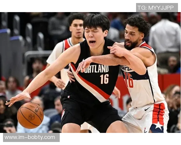 记者谈对阵奇才表现从容应对展现个人进步与比赛感觉提升 记者谈对阵奇才表现从容应对展现个人进步与比赛感觉提升